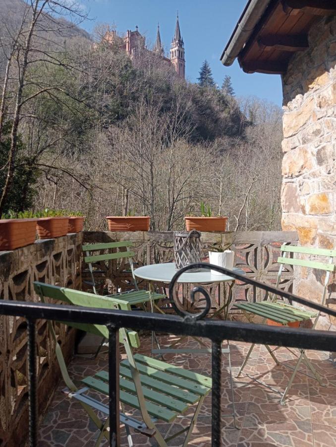 Casa Villastur Covadonga Exterior photo